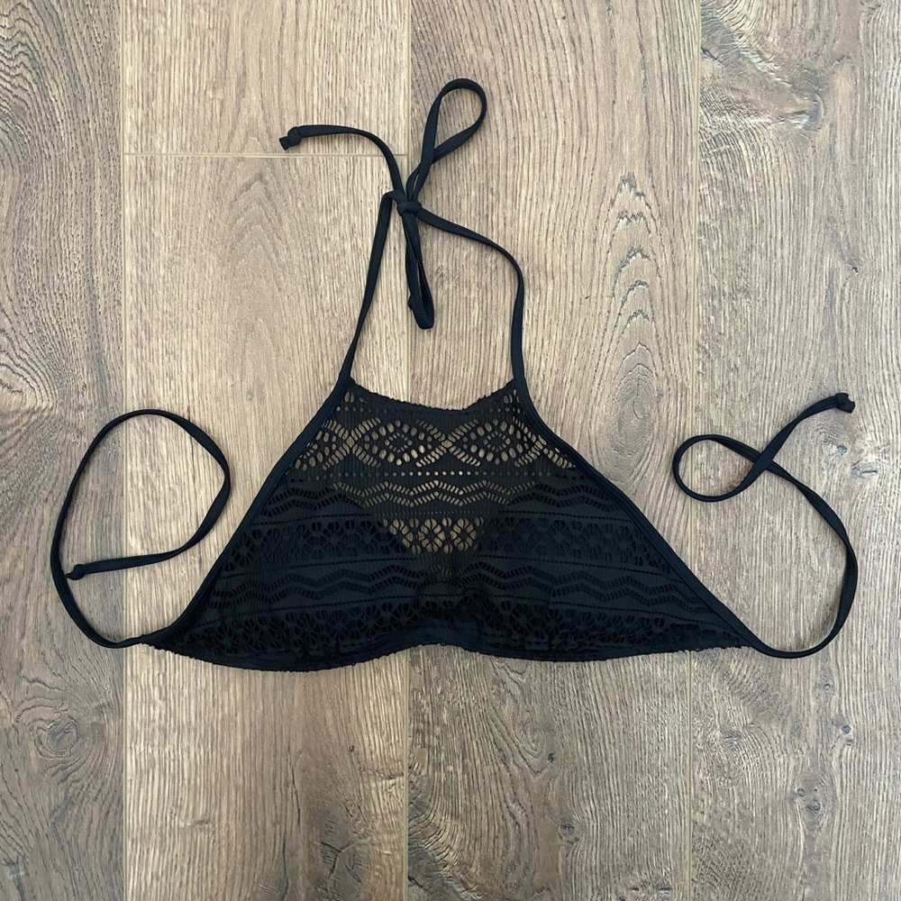 NWOT Hollister Black Crochet Halter Top Bikini